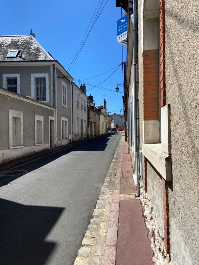 La Porte Aux Dames Romorantin-Lanthenay Exterior foto